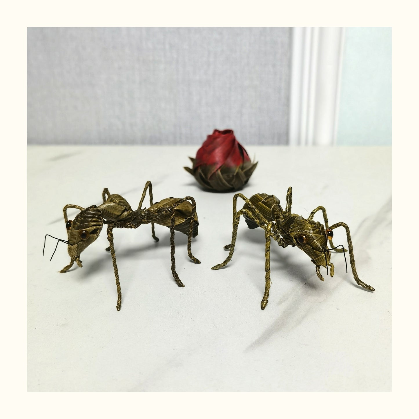Handwoven Straw Ant – Traditional Chinese Folk Craft