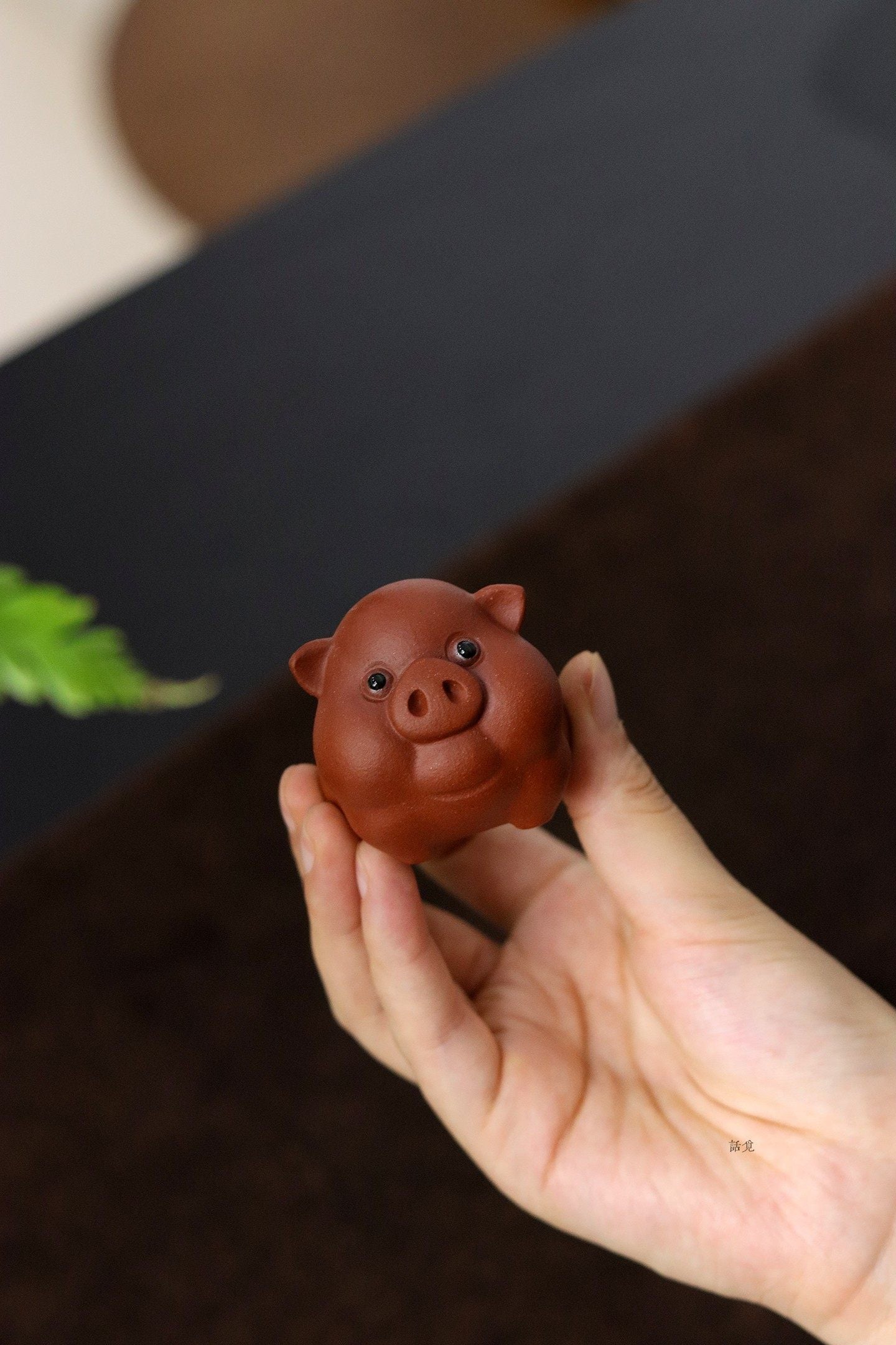 🐷 Prosperity Blessing Pig – Tea Pet (Small)