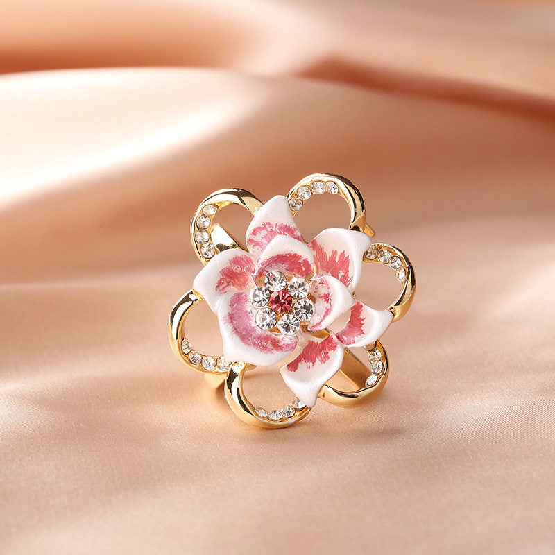 Vintage Floral Rhinestone Brooch / Scarf Clip