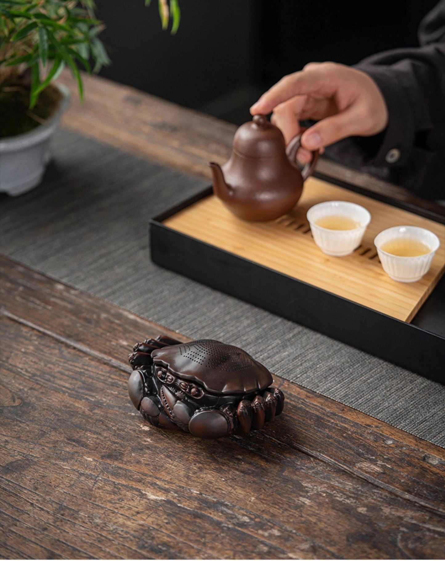 Crab-Shaped Ceramic Tea Strainer Nature-Inspired Functional Art for Mindful Tea Rituals
