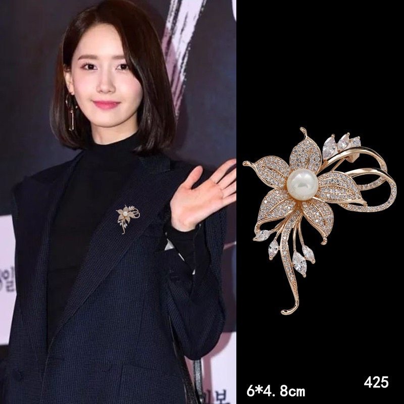 Elegant Vintage Brooch Collection – Multiple Styles for Coats, Blazers & Dresses