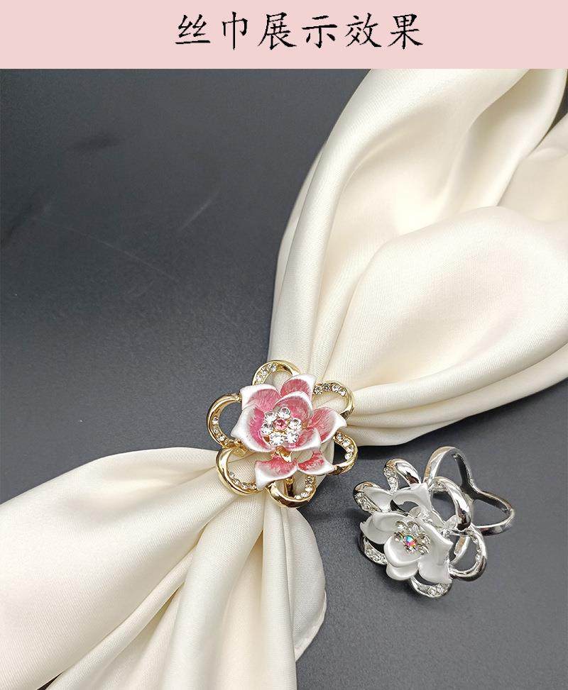 Vintage Floral Rhinestone Brooch / Scarf Clip