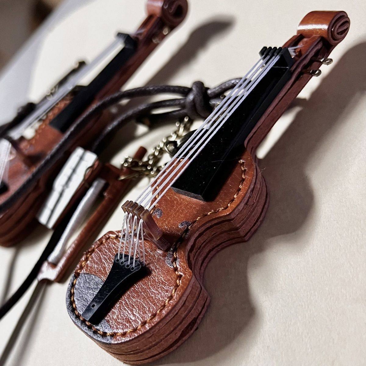 Mini Violin Charm 🎻 | Handcrafted Musical Instrument Bag & Keychain Decor