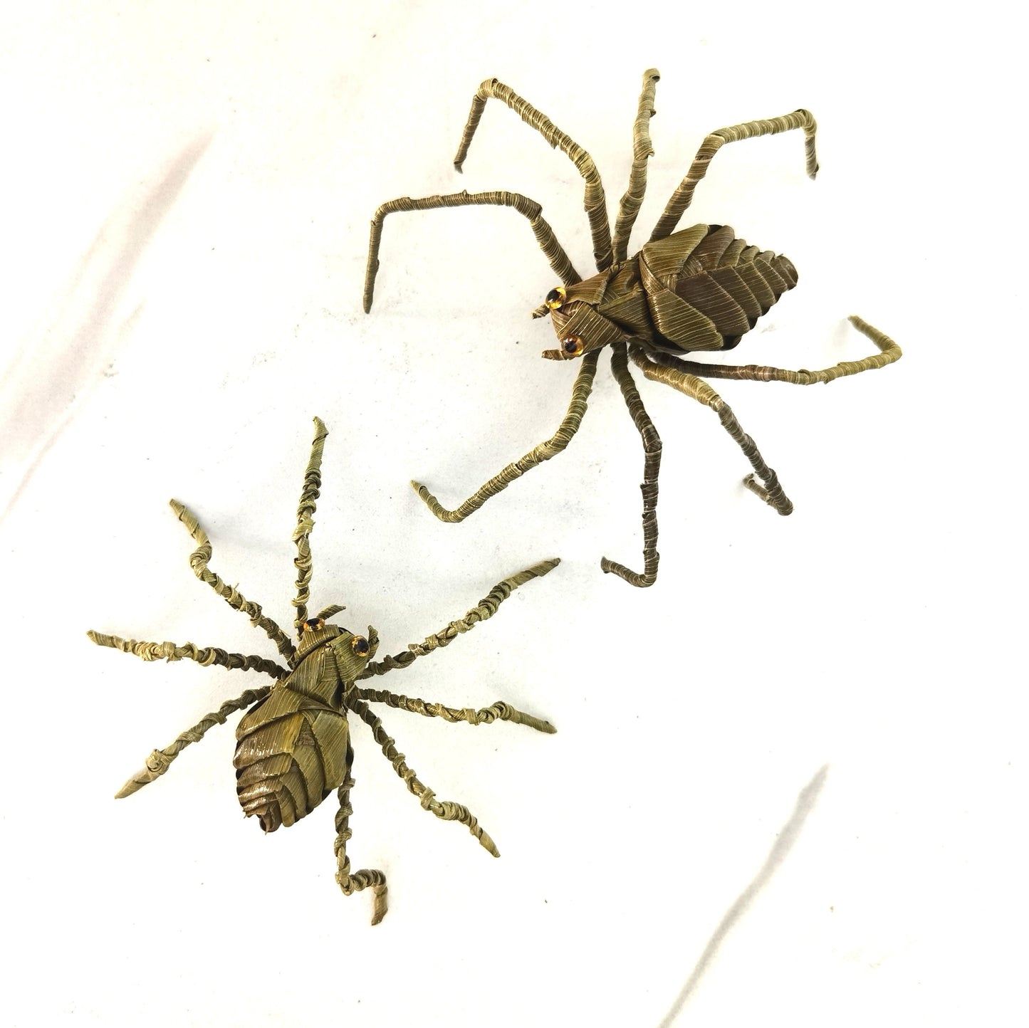 Handwoven Straw Spider – Traditional Chinese Folk Craft