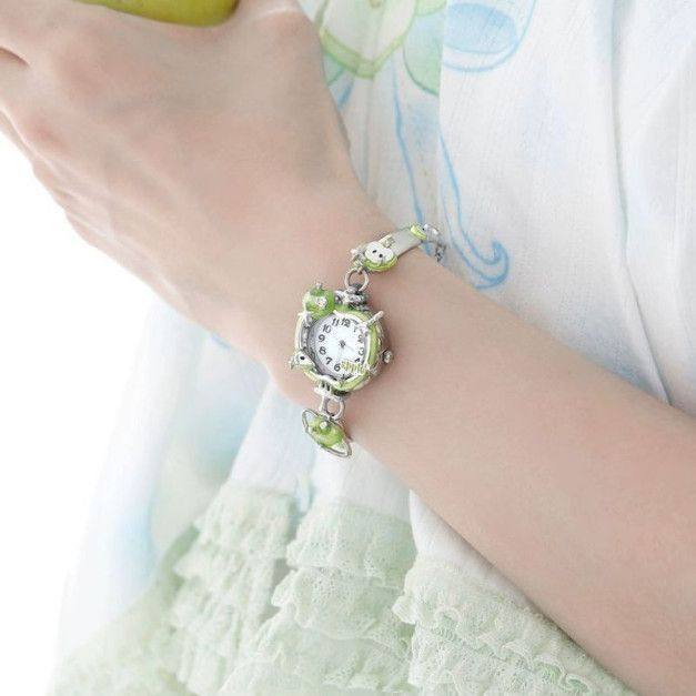 ⏱️ Cherry Time Bracelet Watch  A Small Reminder That Time Is Passing — Quietly