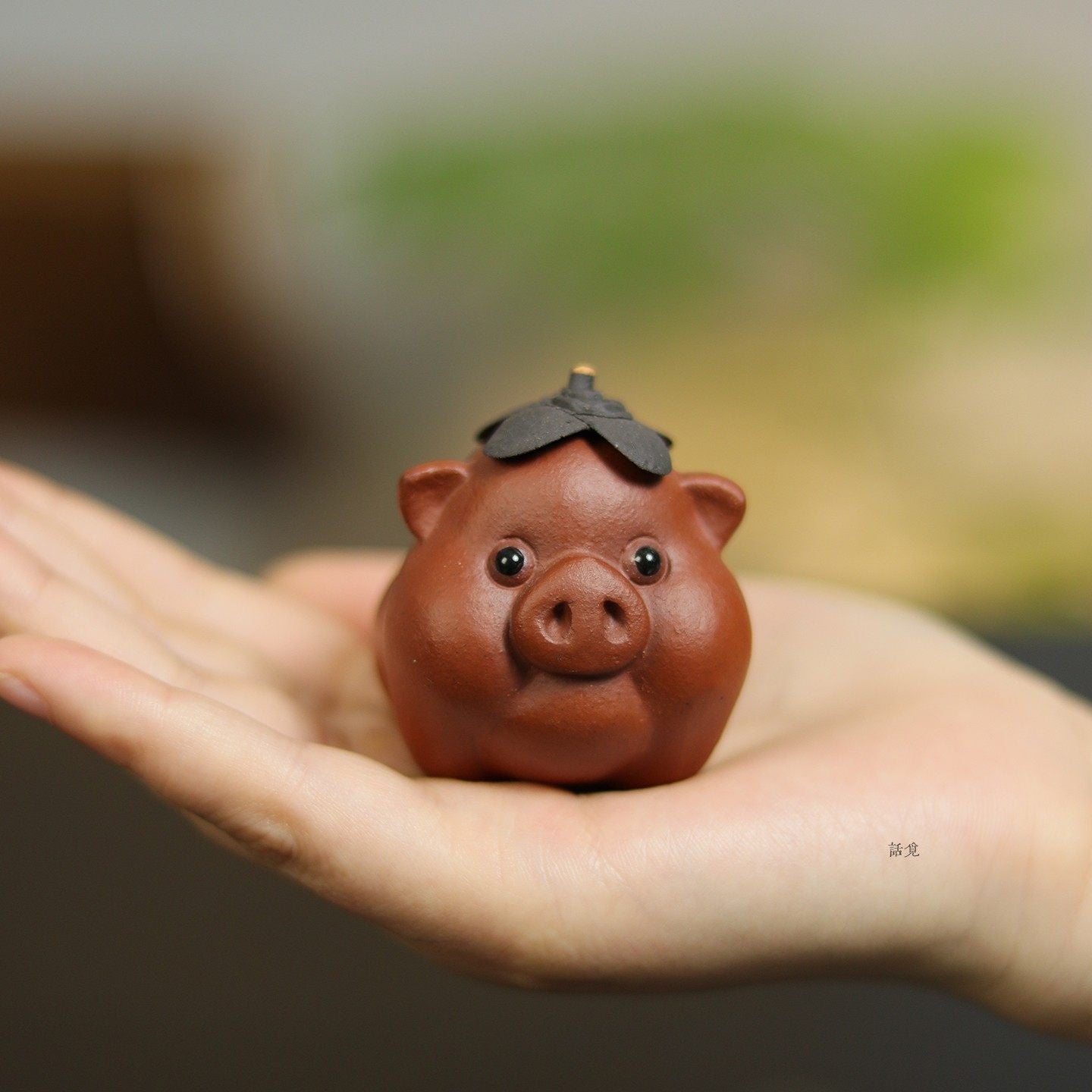🐷 Prosperity Blessing Pig – Tea Pet (Small)