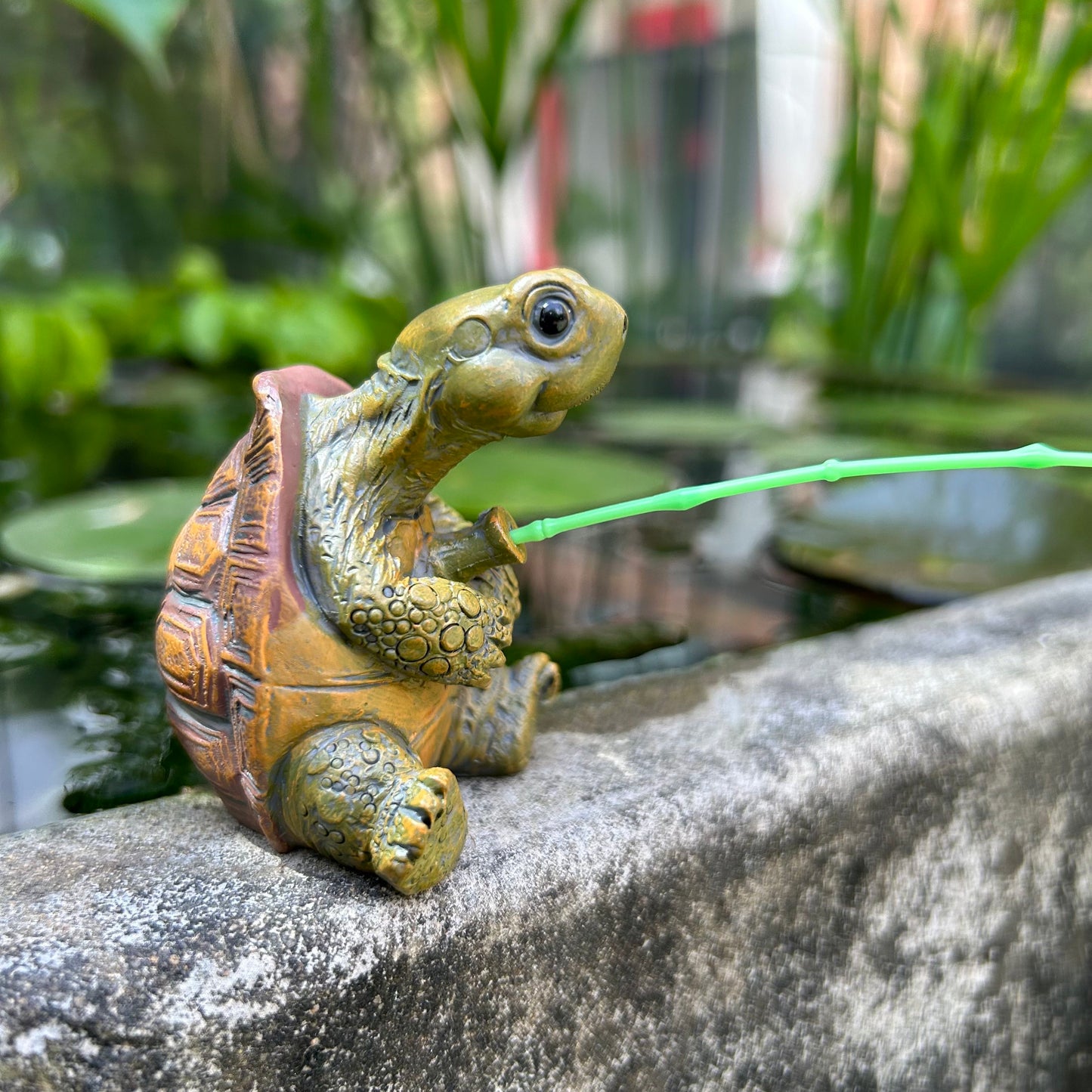 Mini Fishing Turtle – Terrarium & Fairy Garden Figurine 🐢🎣 | Free Shipping