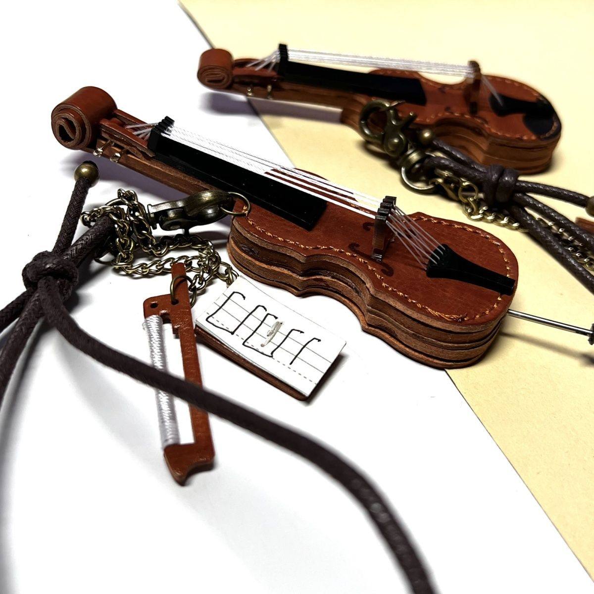 Mini Violin Charm 🎻 | Handcrafted Musical Instrument Bag & Keychain Decor