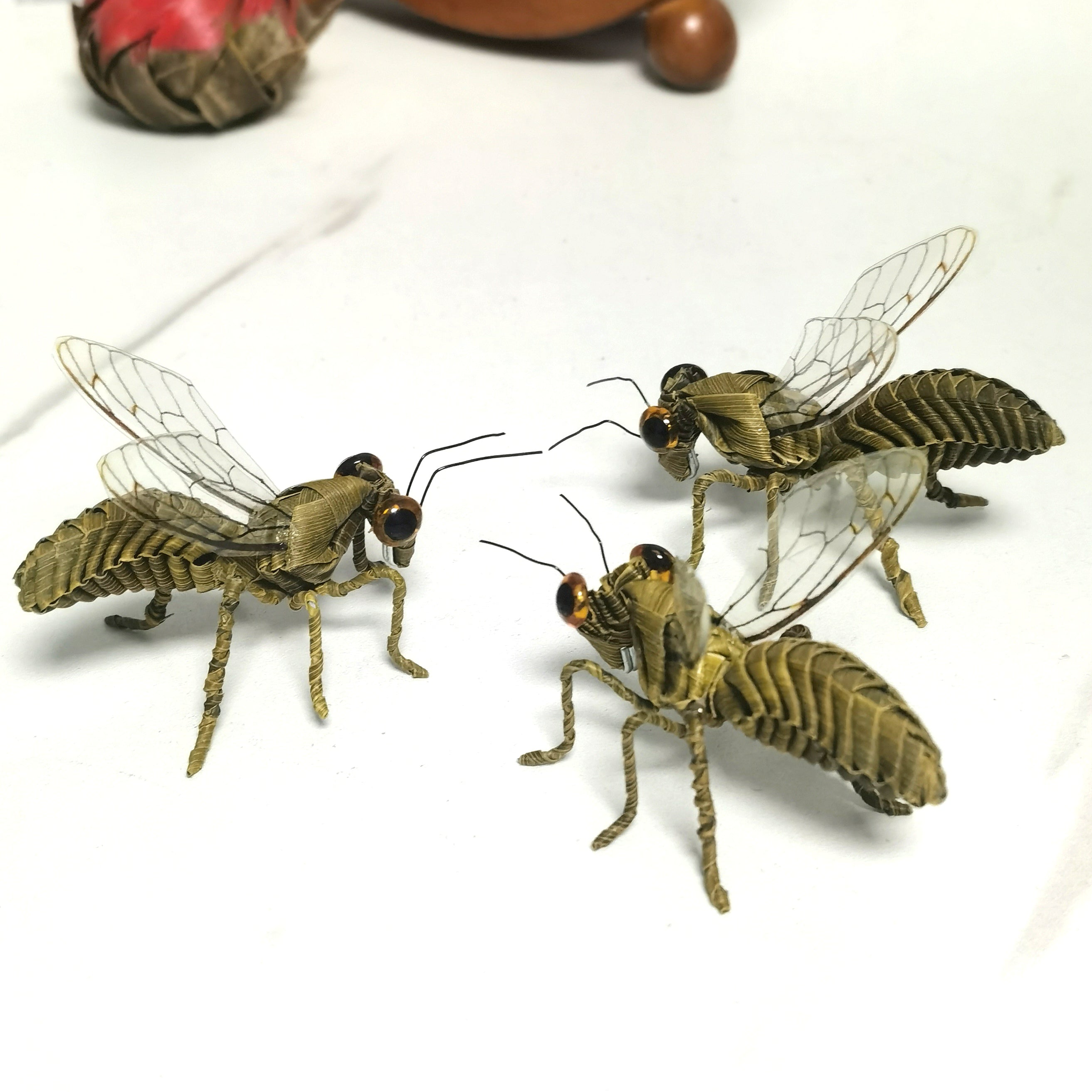 Handwoven Straw Honey Bee Traditional Chinese Palm Leaf Folk Craft