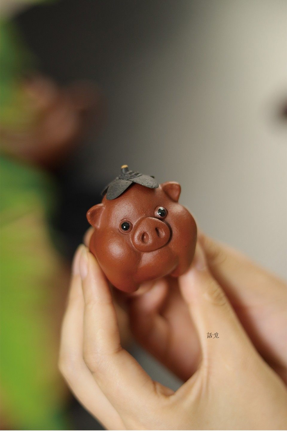 🐷 Prosperity Blessing Pig – Tea Pet (Small)