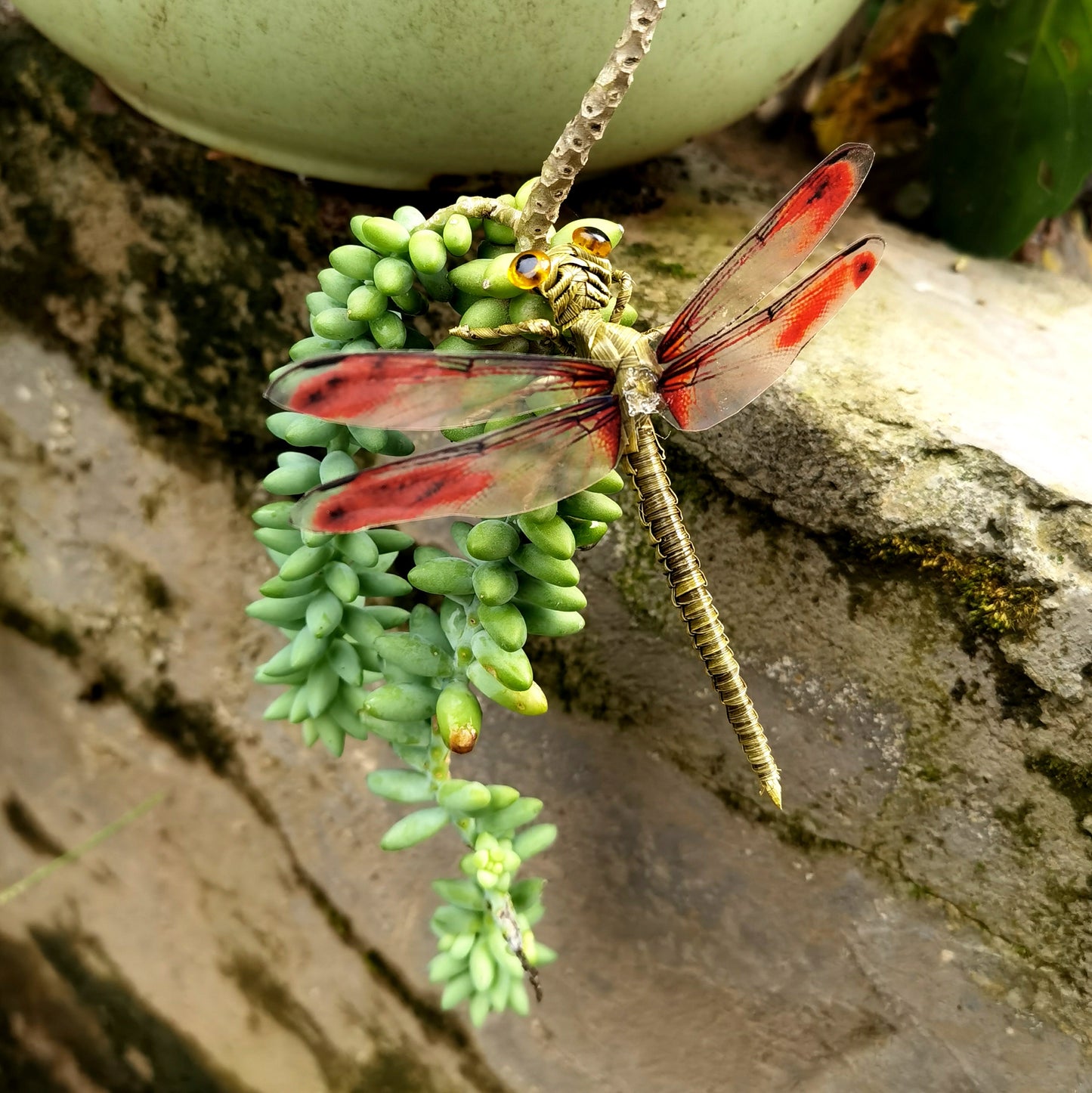 Handwoven Straw Dragonfly – Traditional Chinese Folk Craft