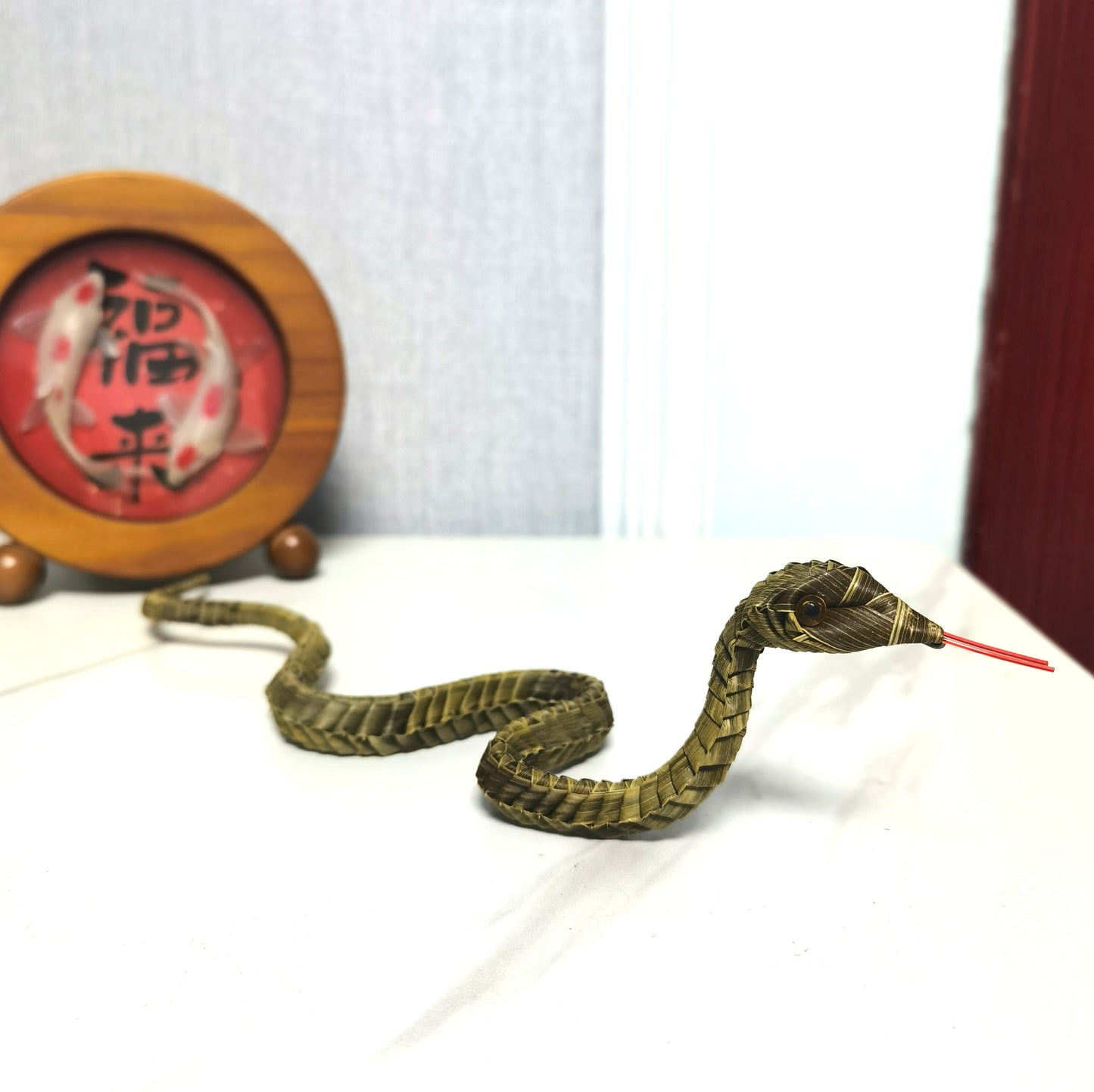 Handwoven Straw Snake – Traditional Chinese Palm Leaf Folk Craft