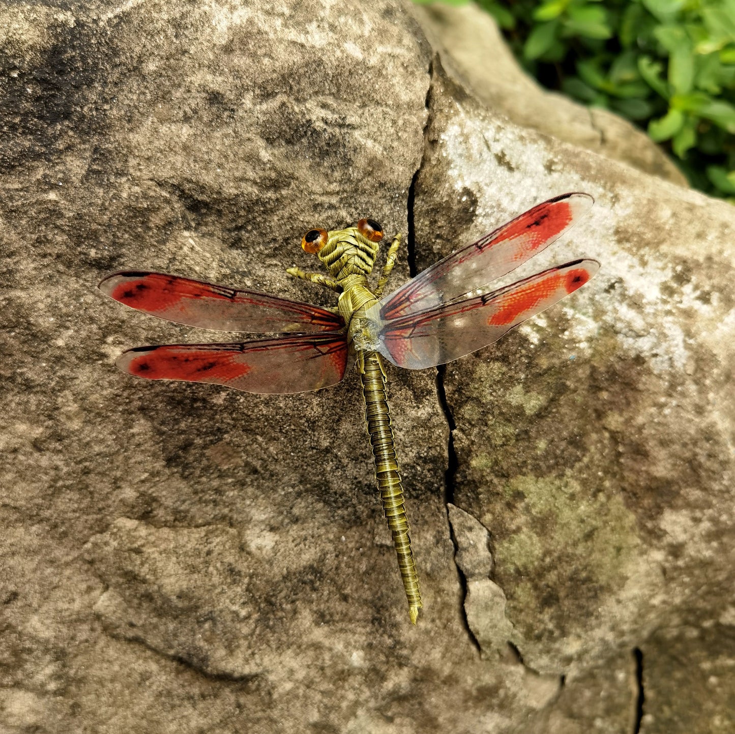 Handwoven Straw Dragonfly – Traditional Chinese Folk Craft