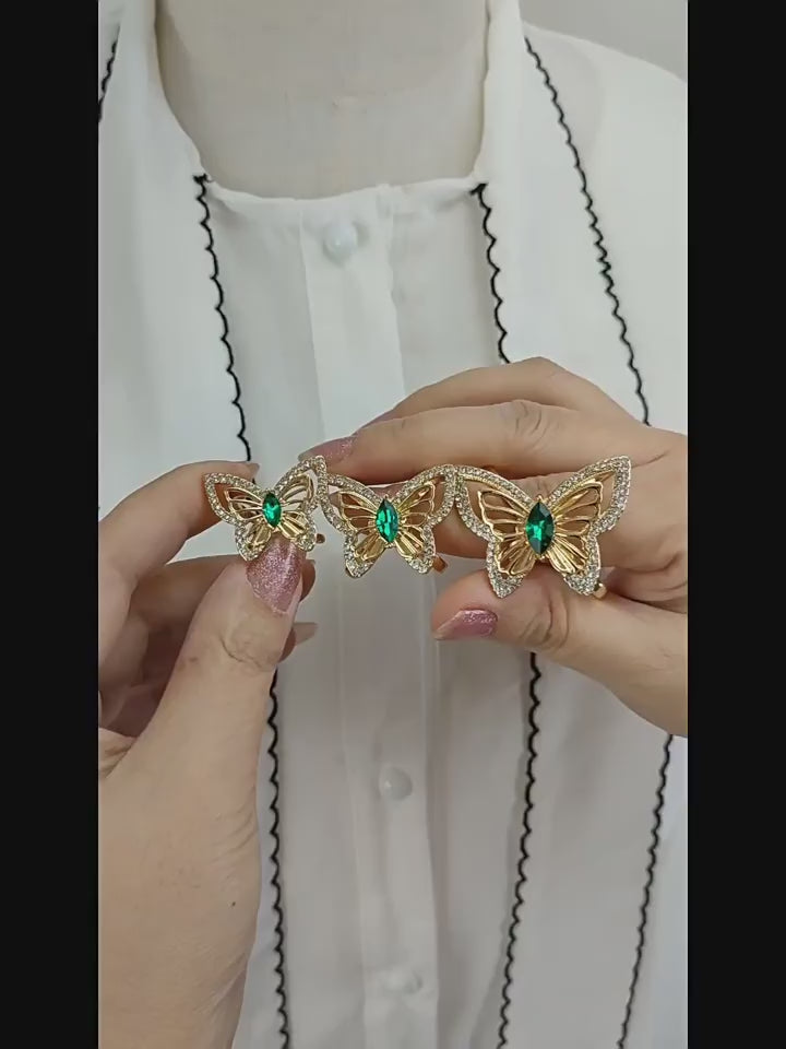 Vintage Pearl Flower Scarf Clip – Rhinestone Floral Brooch for Scarves & Shawls (Small / Large)